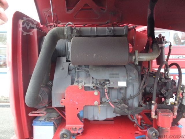 Piattaforma di lavoro GENIE Z51/30J Articulating Boom 17,6 Meter