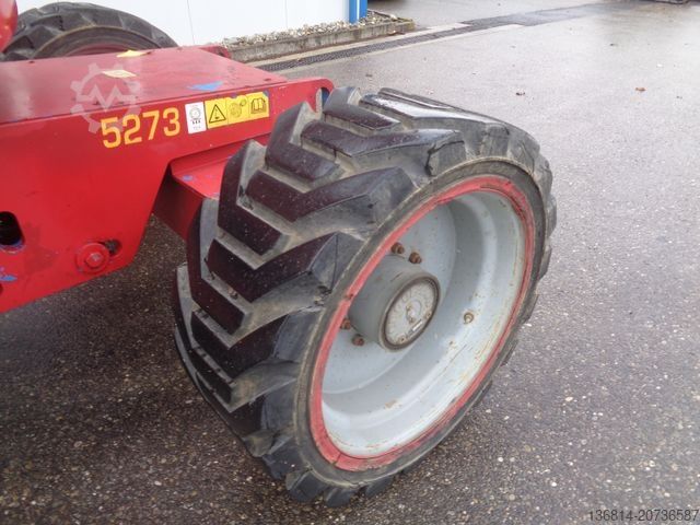 Piattaforma di lavoro GENIE Z51/30J Articulating Boom 17,6 Meter