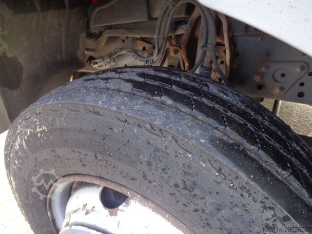 Camion bâché MERCEDES-BENZ Atego 816 L 7,2 M Schiebeplanen Tempomat