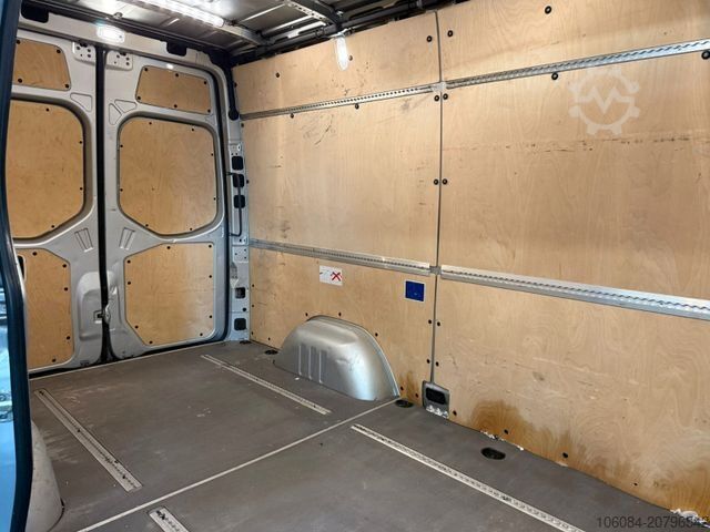 High top van MERCEDES-BENZ Sprinter 314 Kasten L2H2 Klima Tempomat MBUX