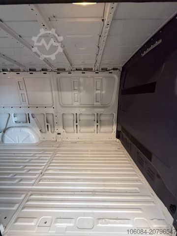 Bestelwagen MERCEDES-BENZ Sprinter Kasten L2H1 Langversion Klima Tempomat