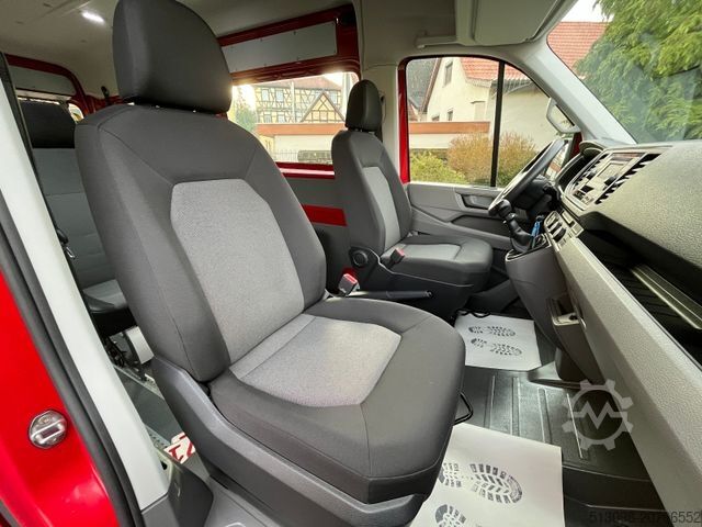 Minibus VOLKSWAGEN CRAFTER 2.0 TDI 8 SITZER KLIMA 1.HAND HECKLIFT