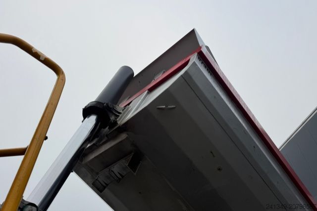 Kiepwagen VOLVO FMX-500 10x4 Rückwärtskipper