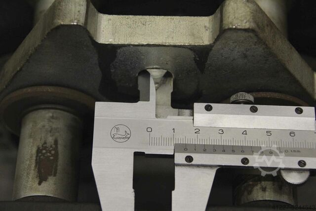 Kraanchassis unbekannt 240/262/H225 mm