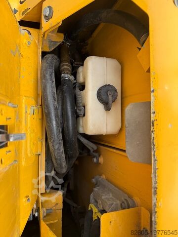 Rupsgraafmachine Volvo ECR 305 C L