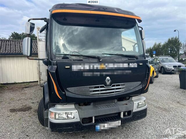 Plattform trailer Renault midlium Flatbed 4x2 repair object