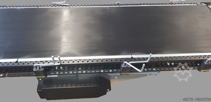 Hellingsband, hellingsband met invoerband... Interroll 4675 (810+175+2800+890)-690-580