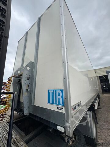 Resväska REISTREYLER REISTREYLER