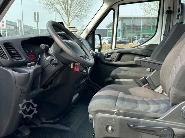 Hefplatform Iveco Daily 35S12 werkhoogte 12 meter APK 17-01-2026