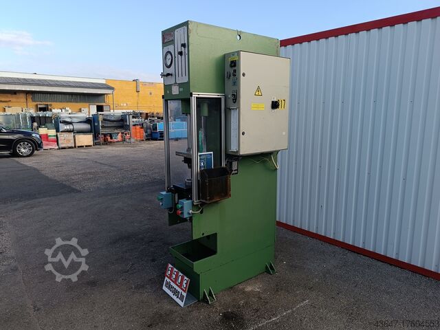 Presă hidraulică 1t, presă pentru rulmenți STENHOJ 1T TE