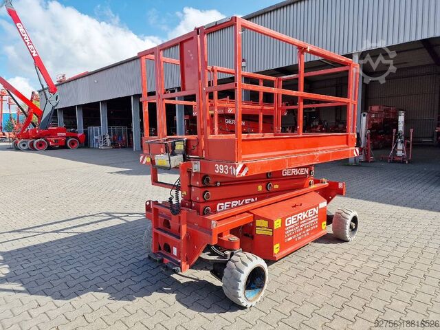 Scissor lift Holland Lift Y 83 EL 16