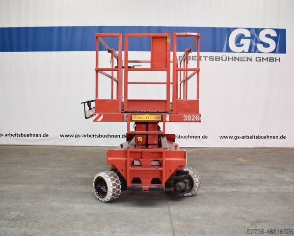 Scissor lift Holland Lift Y 83 EL 16