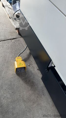 CNC-draaibank met C-as HEADMAN T55M/500