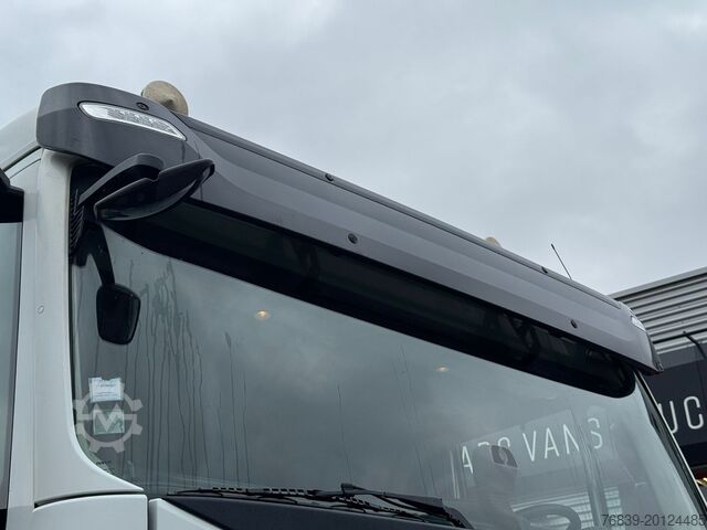 Substanțe periculoase Iveco Stralis AS440S46 ADR Retarder