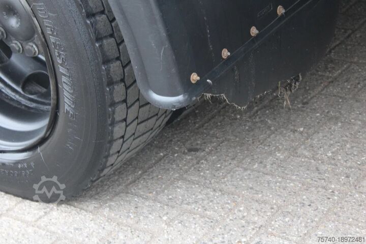 Valigia Mercedes-Benz Antos 360 + euro 6 + lift