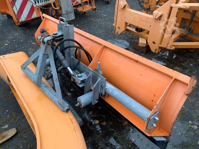 Diğer MULTICAR Multicar Schneepflug