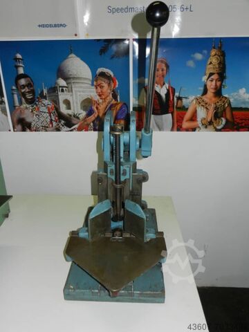 Maskin för rundning av hörn Polygraph Y6