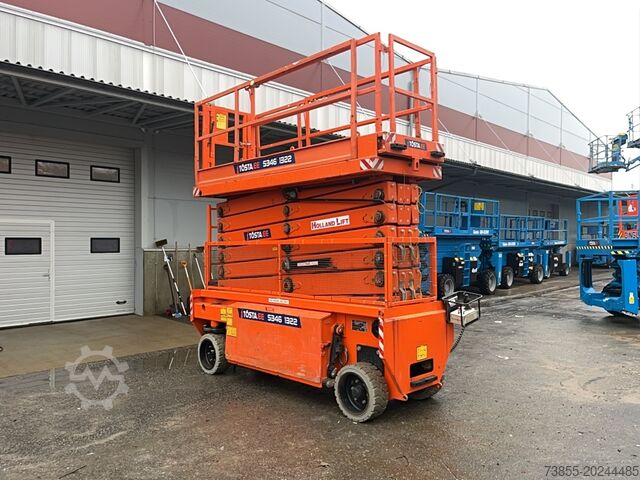 Mesa elevadora de tijera Holland-Lift N195-12EL Combistar (19.5 m)