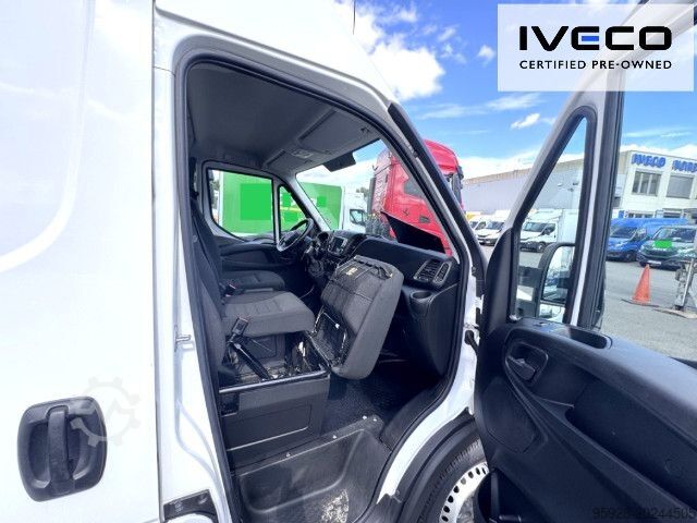 High top van IVECO 35S14A8V, Fahrersitz hydraul., Tempomat, AHK