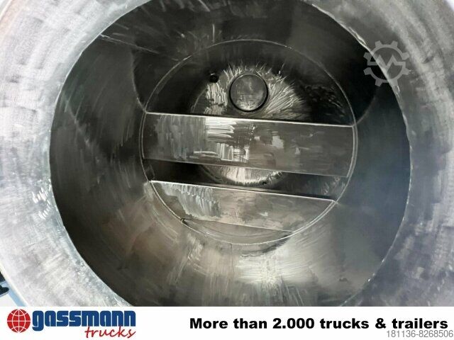 LKW mit Tankaufbau  Kofferaufbau mit Bewässerungssystem, 5000l