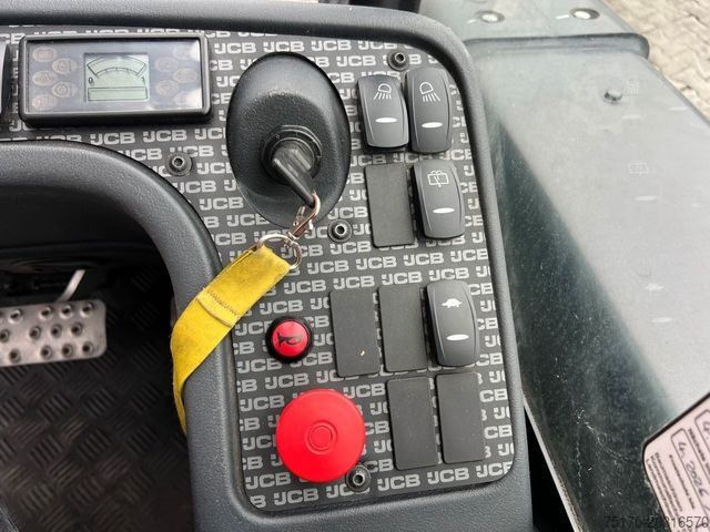 Verreiker JCB TLT 30D 2WD / nur 1.948h!
