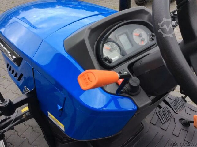 Traktor Solis S50 shuttle xl. Whats-app: (31