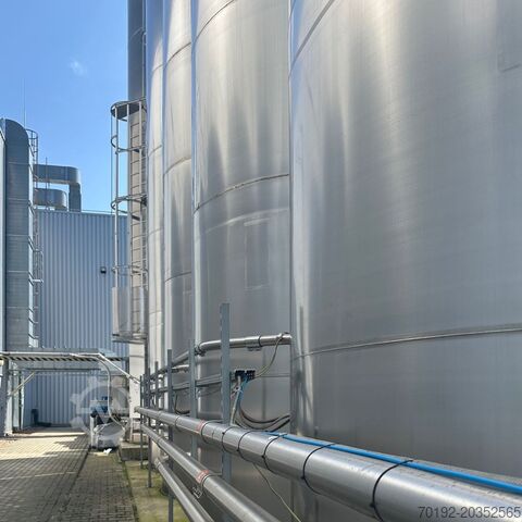 Silo en acier inoxydable V2A de 84 950 litres Herpasa K0162