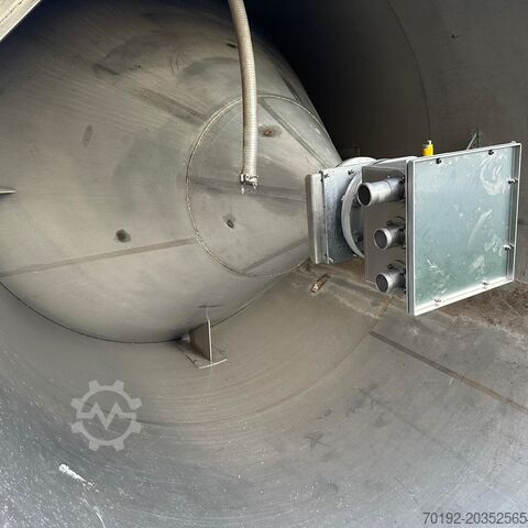 Silo en acier inoxydable V2A de 84 950 litres Herpasa K0162