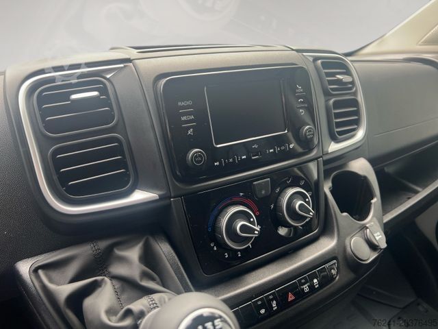 Dubă pick-up CITROEN Jumper Pritschenwagen Doppelkabine 35 L3lue