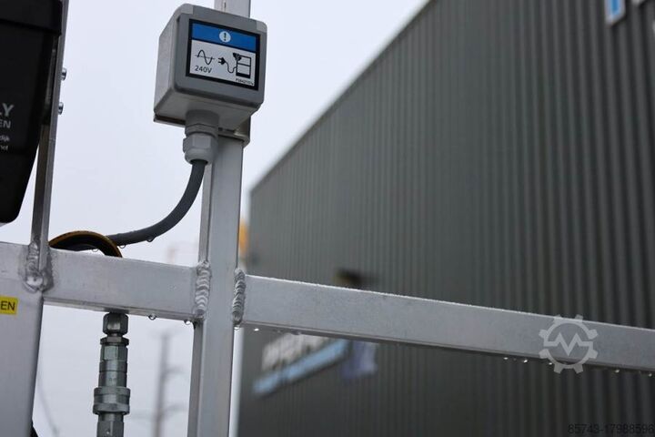 Teherautóra szerelt platform Multitel MTE270 Valid inspection, *Guarantee! Driving Licen