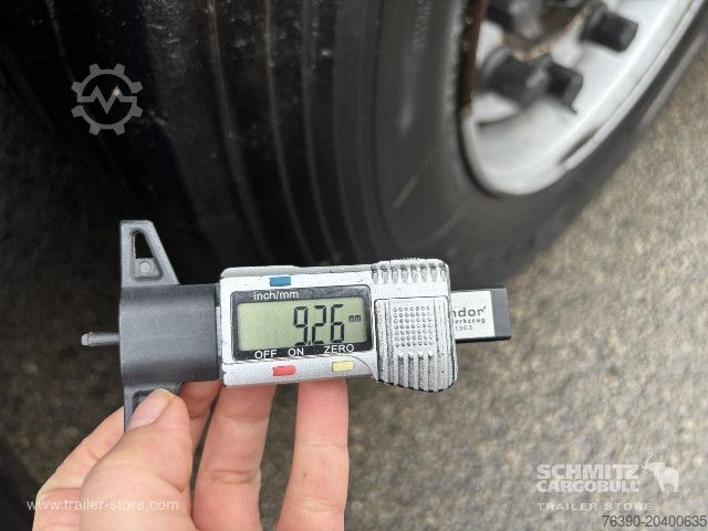 Semirremolque abierto con toldo Schmitz Cargobull Semitrailer Curtainsider Mega