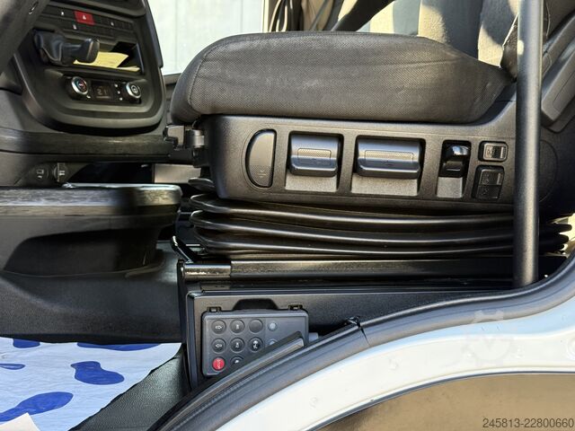 Tractora standard Iveco Sway 490