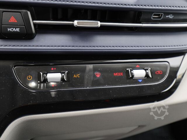 Minibus Maxus DELIVER 9