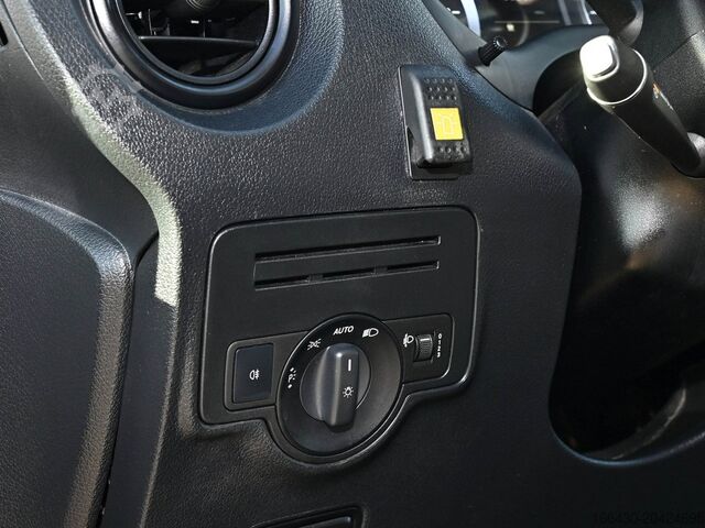 Panel van Mercedes-Benz Vito 114 CDI Kasten Lang AHK Standhz. Kamera