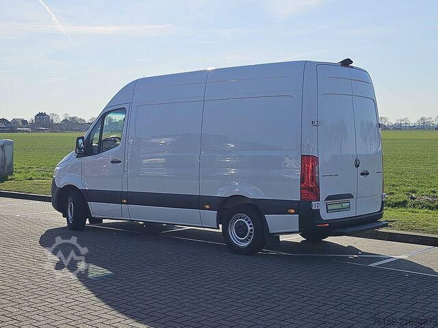 High-roof van MERCEDES-BENZ SPRINTER 315 L2H2 Navi ACC