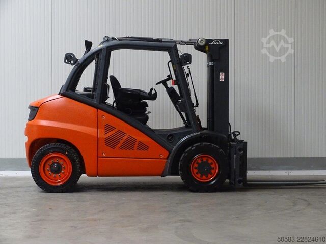 Chariot élévateur à fourche diesel Linde H50D-02 -Container-Indoor-Stapler -TRIPLEX