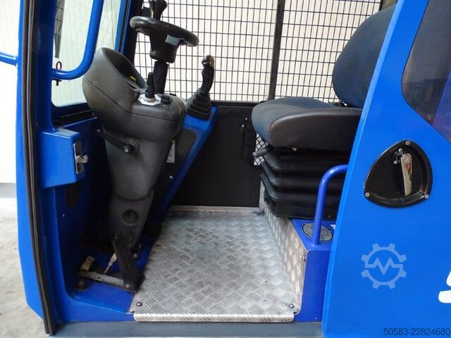 Firevejs sidelæsser Combilift C6000SL - TRIPLEX