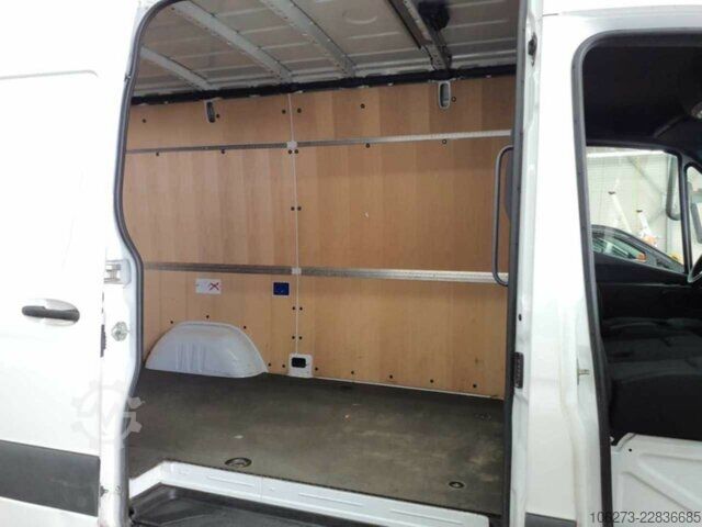 Skåpbil Mercedes-Benz Sprinter 317 CDI,L2H2,Automatik,Kamera,Navi