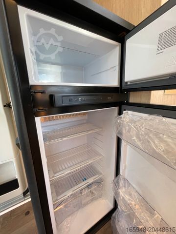 Half-integraal camper SUNLIGHT T 67 S Adventure*Modell 2025 *Hubbett*Automatik*