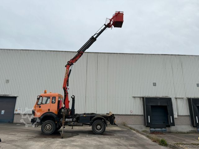 Hoogwerker vrachtwagen MERCEDES-BENZ SK1924 /ALLRAD / Palfinger 9501 + Arbeitskorb