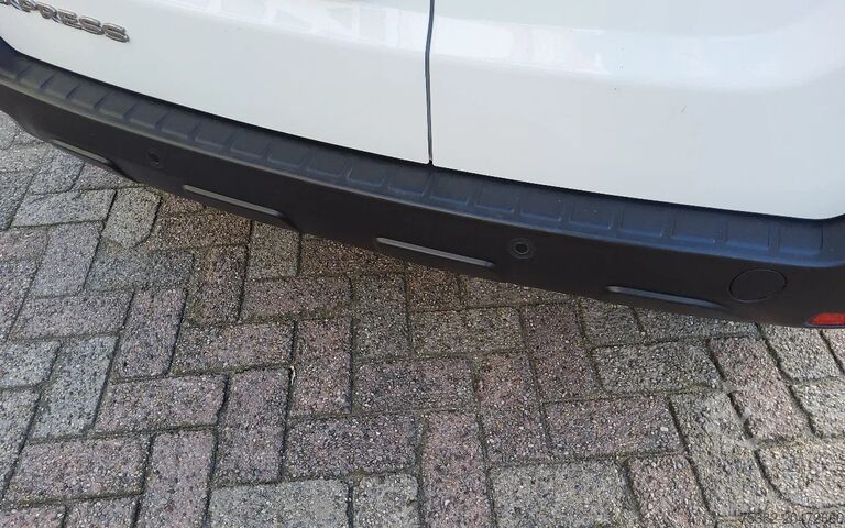 Furgonetka Renault EXPRESS 55 PK - EURO 6 - ZIJSCHUIFDEUR