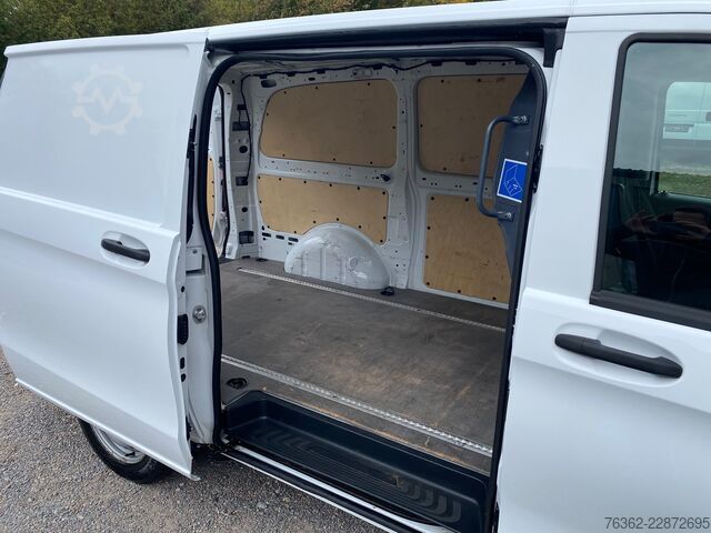 Long-wheelbase panel van Mercedes-Benz Vito 116 CDI Lang PRO Klima.Tempomat.Kam