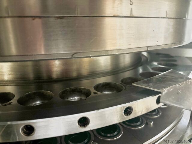 Πρέσα δισκίων Courtoy R290F / R292F