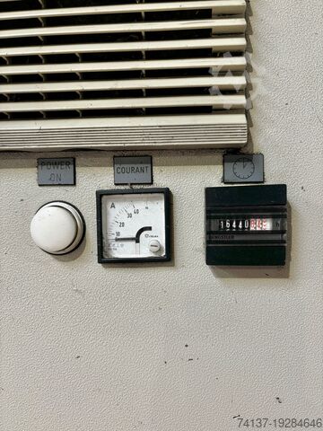 Πρέσα δισκίων Courtoy R290F / R292F