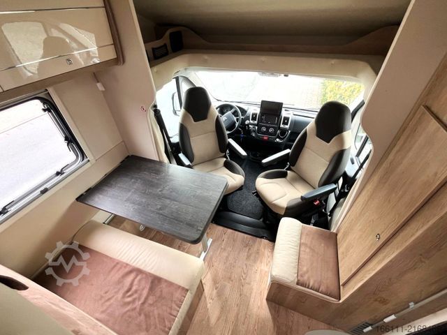 Semi-integrated camper BELA Easy Barbados - Einzelbetten -  - AHK