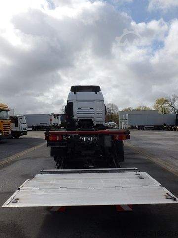 Swap body truck MAN TGX 26.440 LL XLX/BDF/LBW 2to/Ret./AHK/Lenkachse