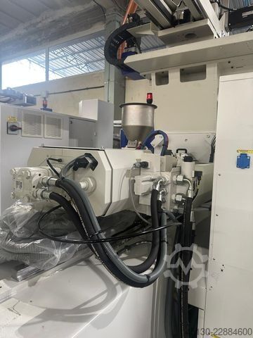 Vstřikovací stroj BATTENFELD HM 100/525