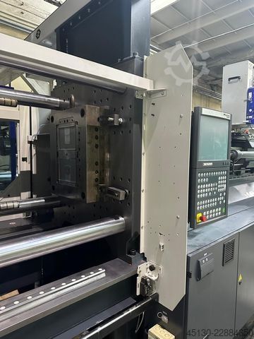 Vstřikovací stroj Sumitomo (SHI) Demag Systec 350/720-2300