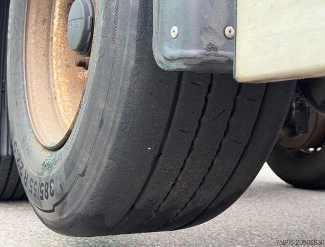 Swap body semitrailer D-TEC VCC-01 FT-LS-S DRUM BRAKES LIFT AXLE FRONT+MIDDL