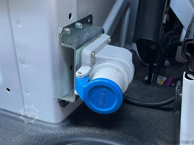 Soğutuculu panelvan Mercedes-Benz Sprinter 317 *Xarios350*Nachtkoeling*-18°c koel...